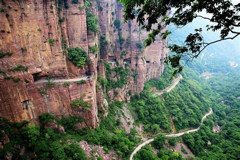 Parque Municipal de Xinxiang: Um Oásis Verde para Relaxar e Contemplar a Natureza!